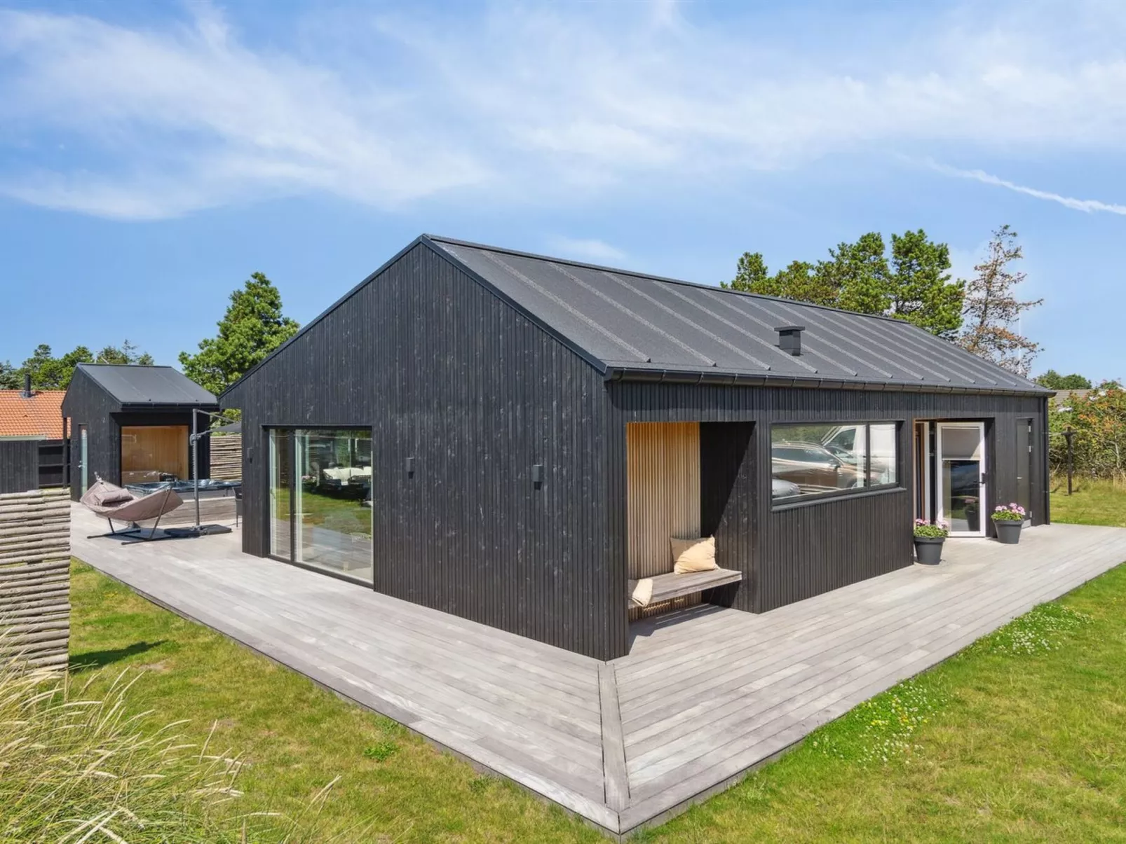 "Toyah" - 400m from the sea-Outside