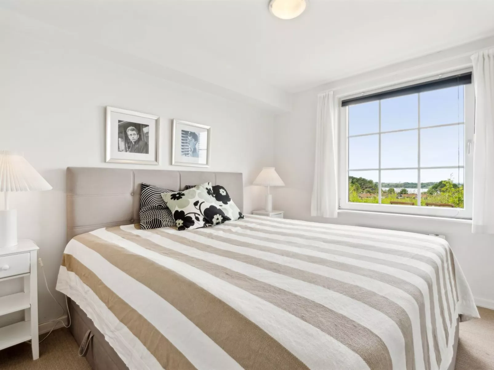 "Isbiorn" - 300m from the sea-Inside