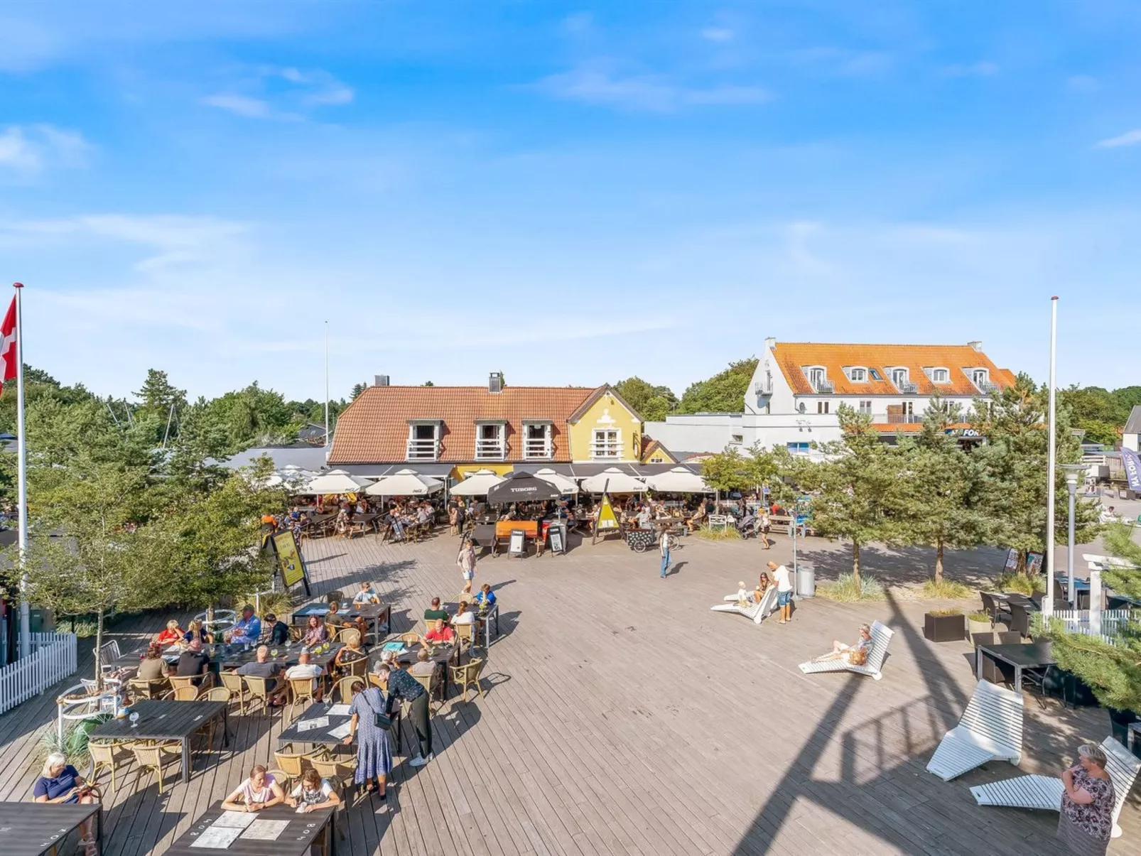 "Binta" - 800m from the sea-Draußen