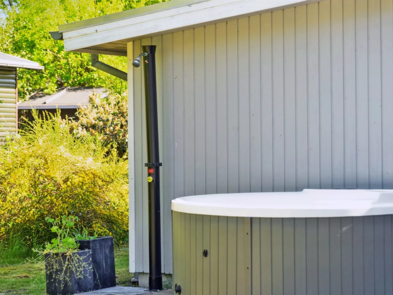 "Myriam" - 50m from the sea-Dedans