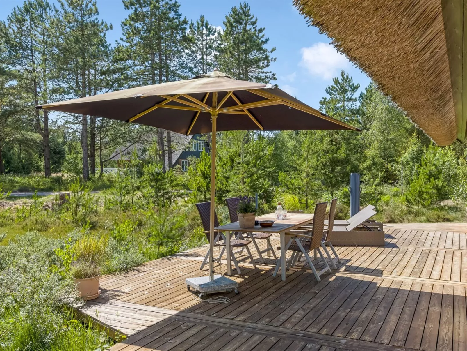 "Kersta" - 3.3km from the sea-Outside