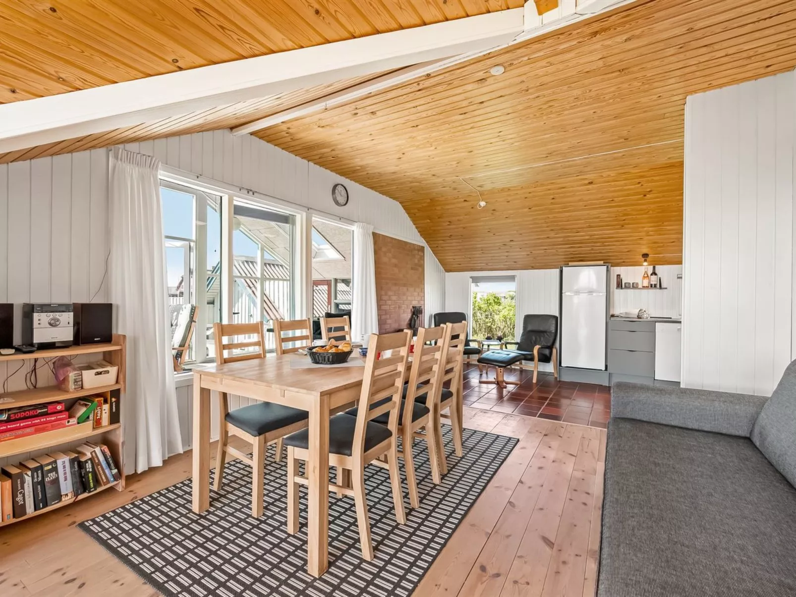 "Emppu" - 250m from the sea-Dedans