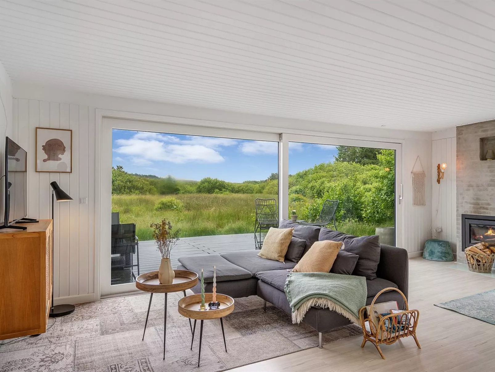 "Mintha" - 400m from the sea-Drinnen