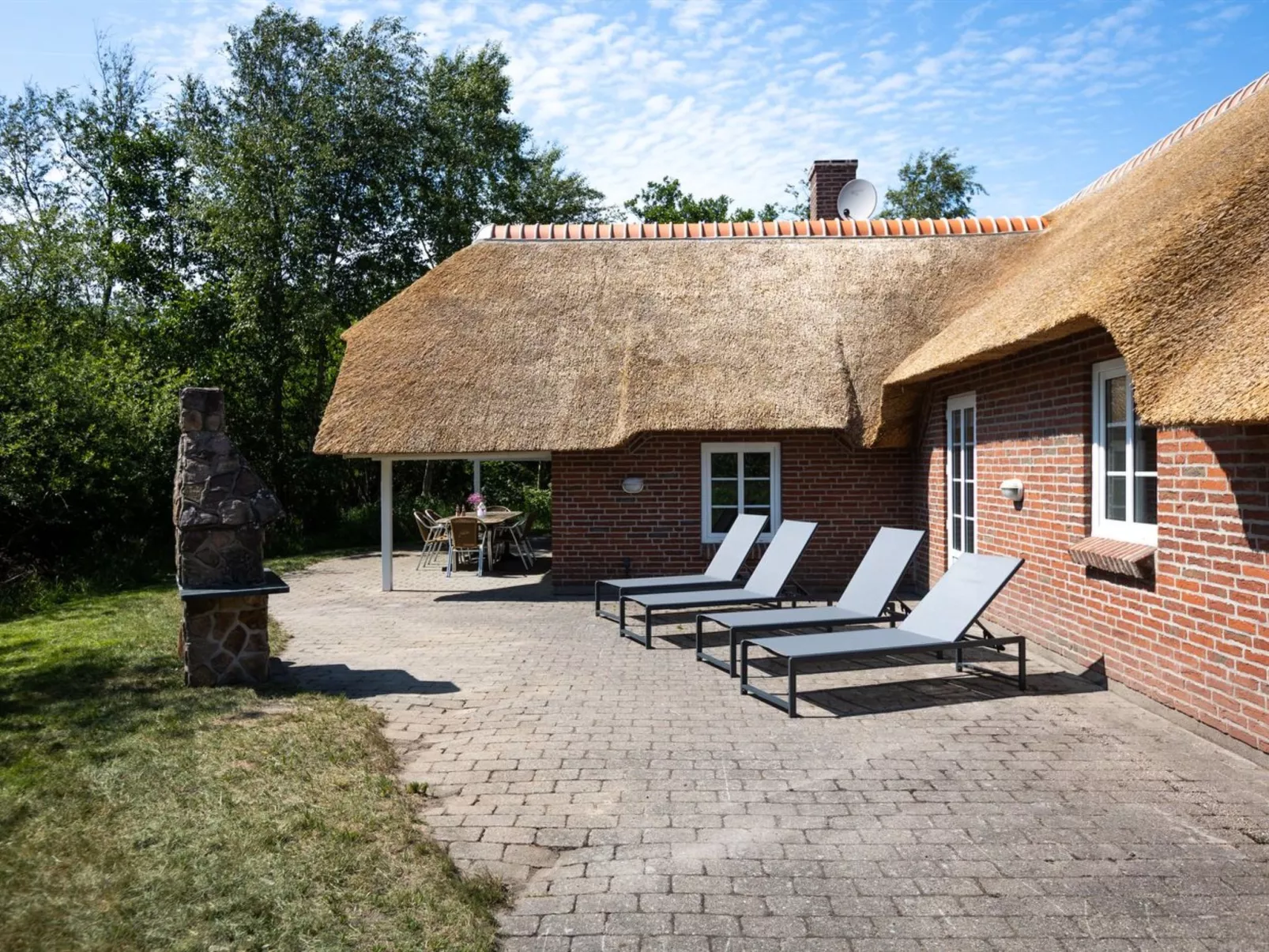 "Ejvi" - 4km from the sea-Draußen