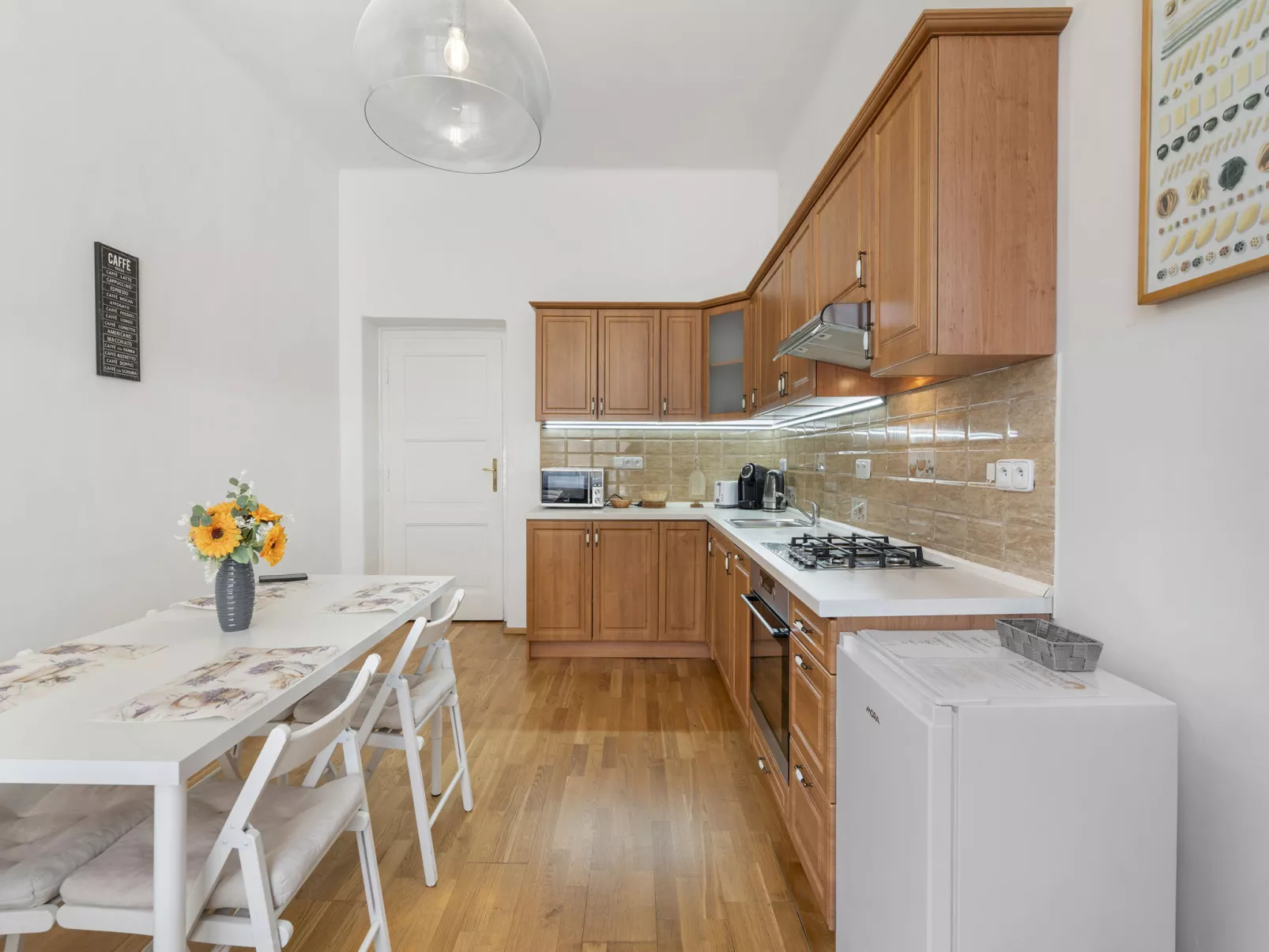 Old Town home-Drinnen