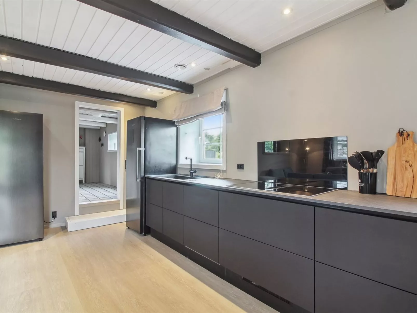 "Law" - 400m from the sea-Inside