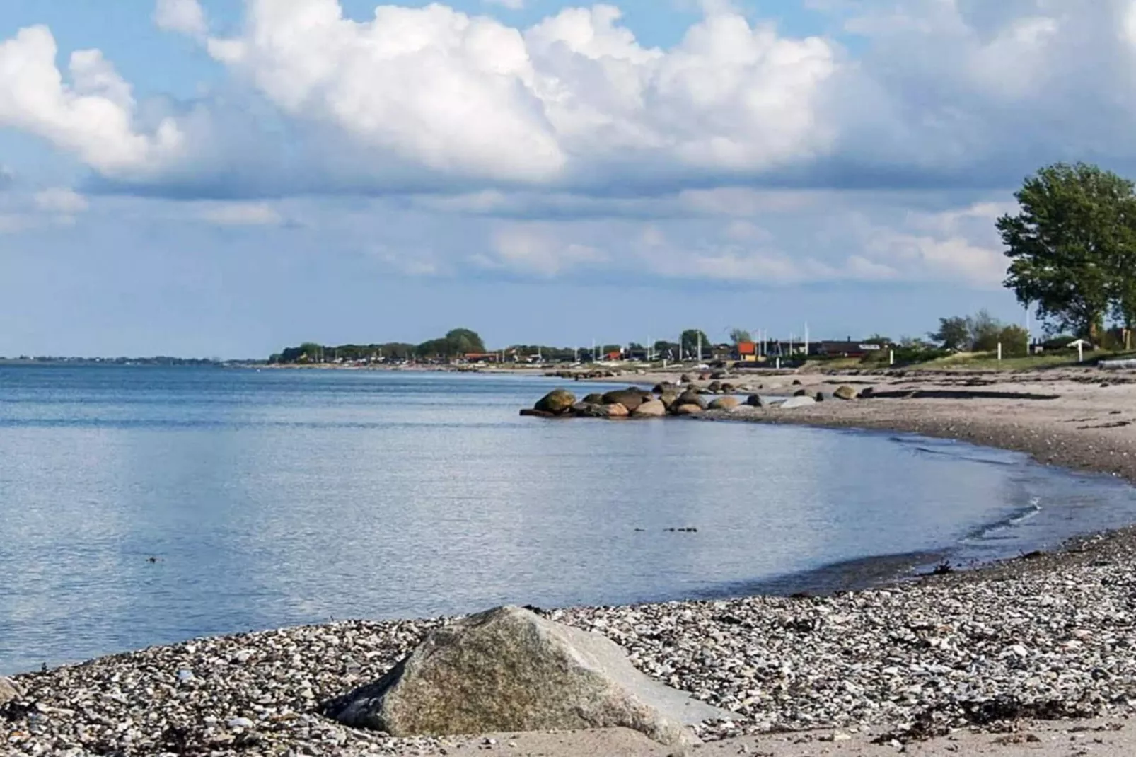 Maison de vacances pour 6 a Otterup-By Traum-Vue sur l'eau