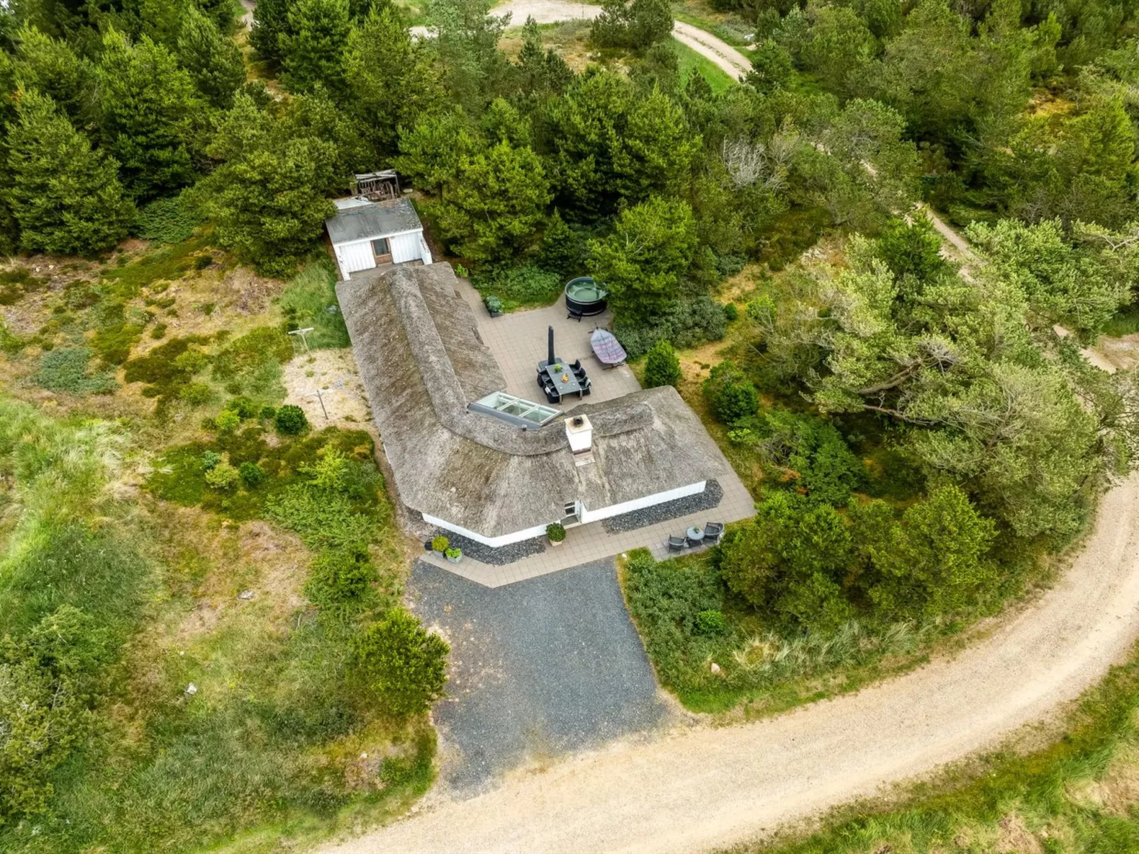 "Pihla" - 1.1km from the sea-Outside