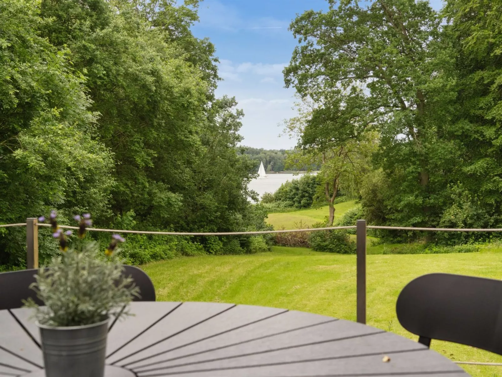 "Biergh" - 250m from the sea-Dehors