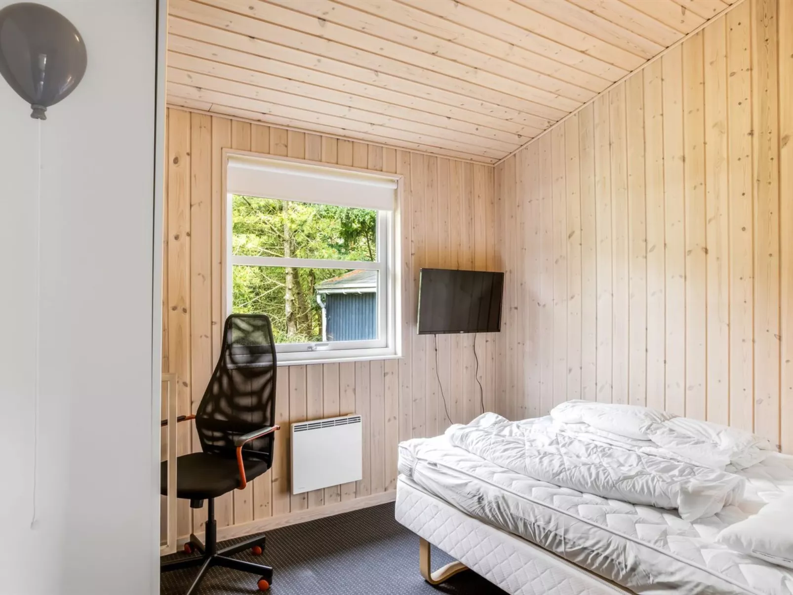 "Felina" -  from the sea-Drinnen