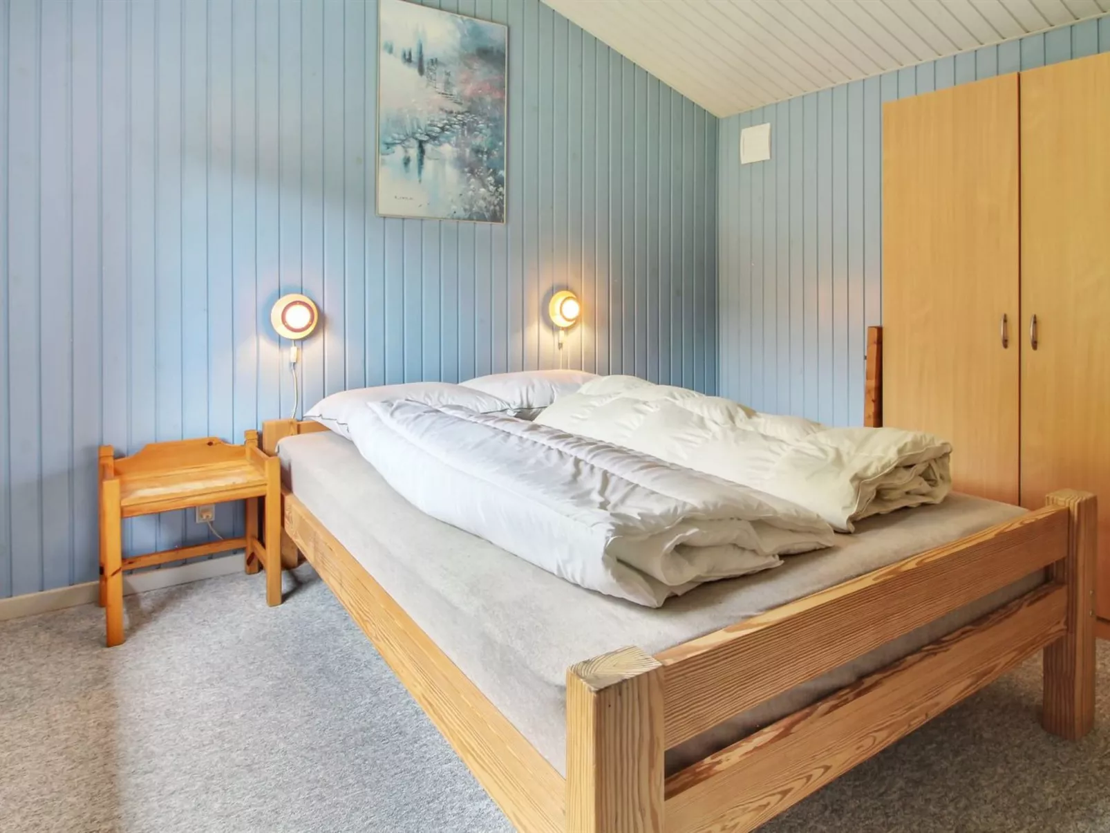 "Ofrath" - 30km from the sea-Drinnen