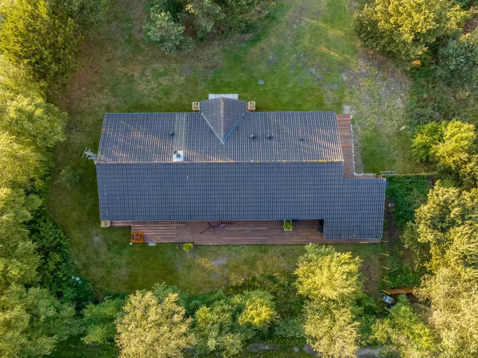 "Zölestine" -  from the sea-Outside