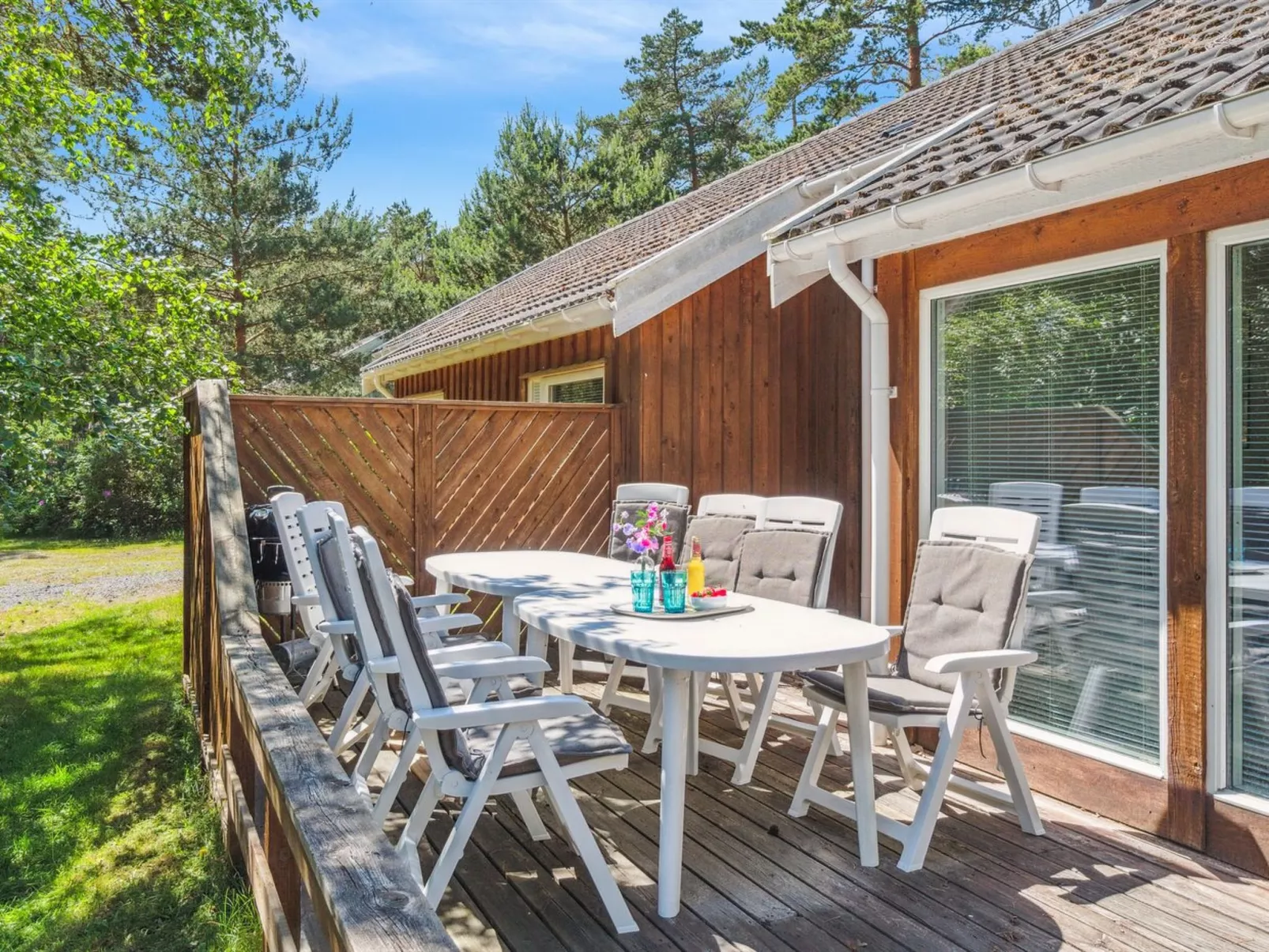 "Auvo" - 200m from the sea-Draußen