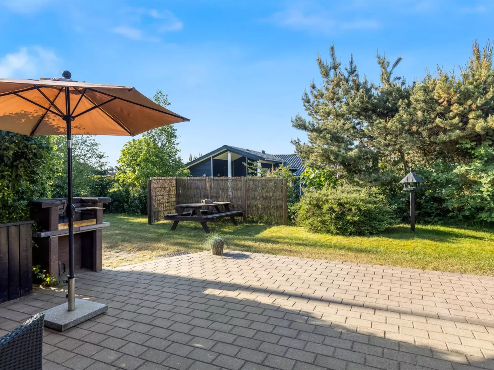 "Hillegonde" - 200m from the sea-Draußen