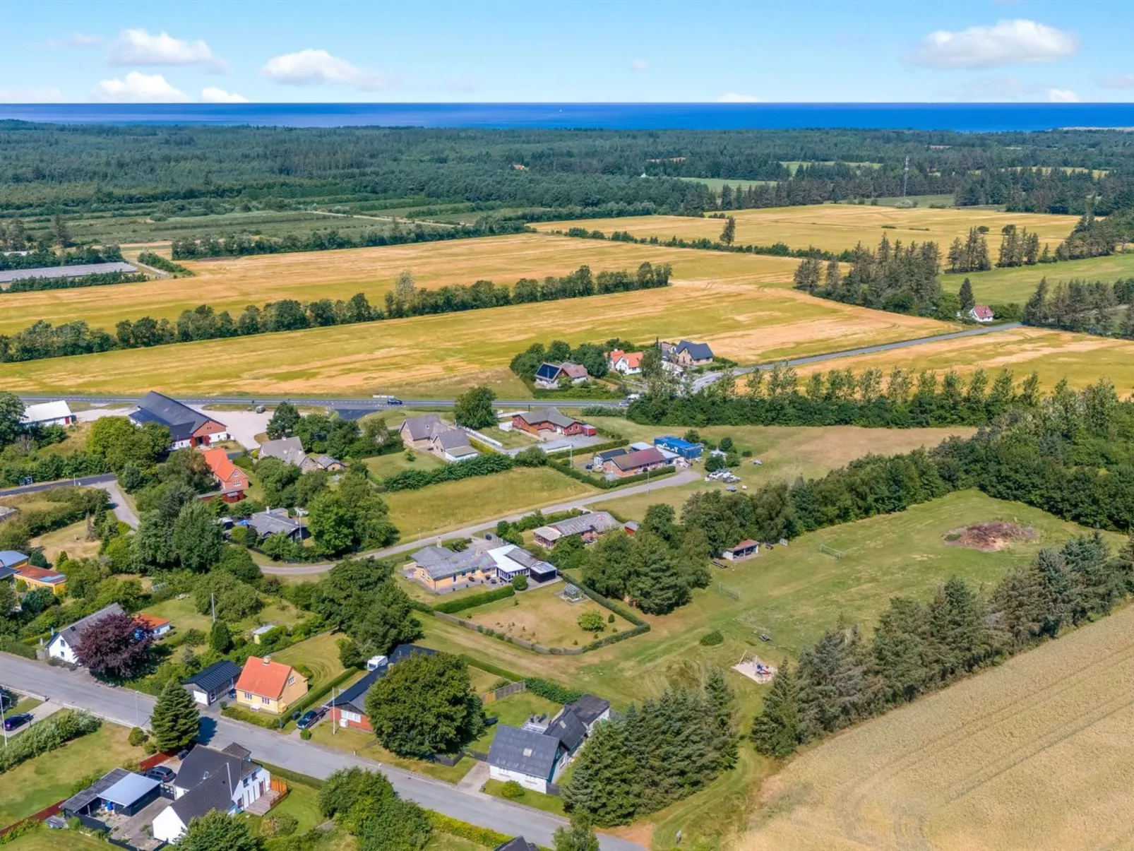 "France" - 5km from the sea-Draußen