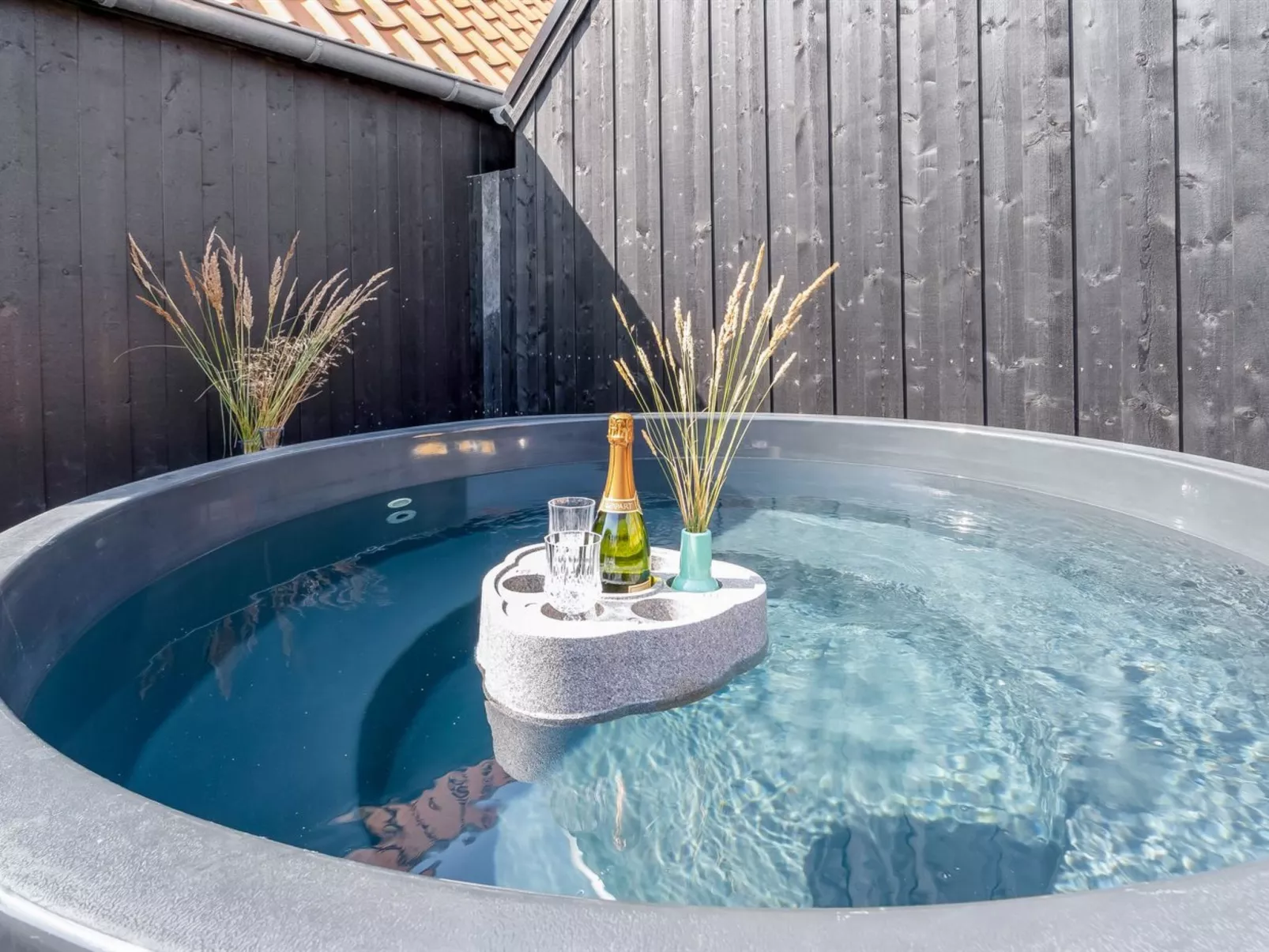 "Josina" - 1.8km from the sea-Drinnen