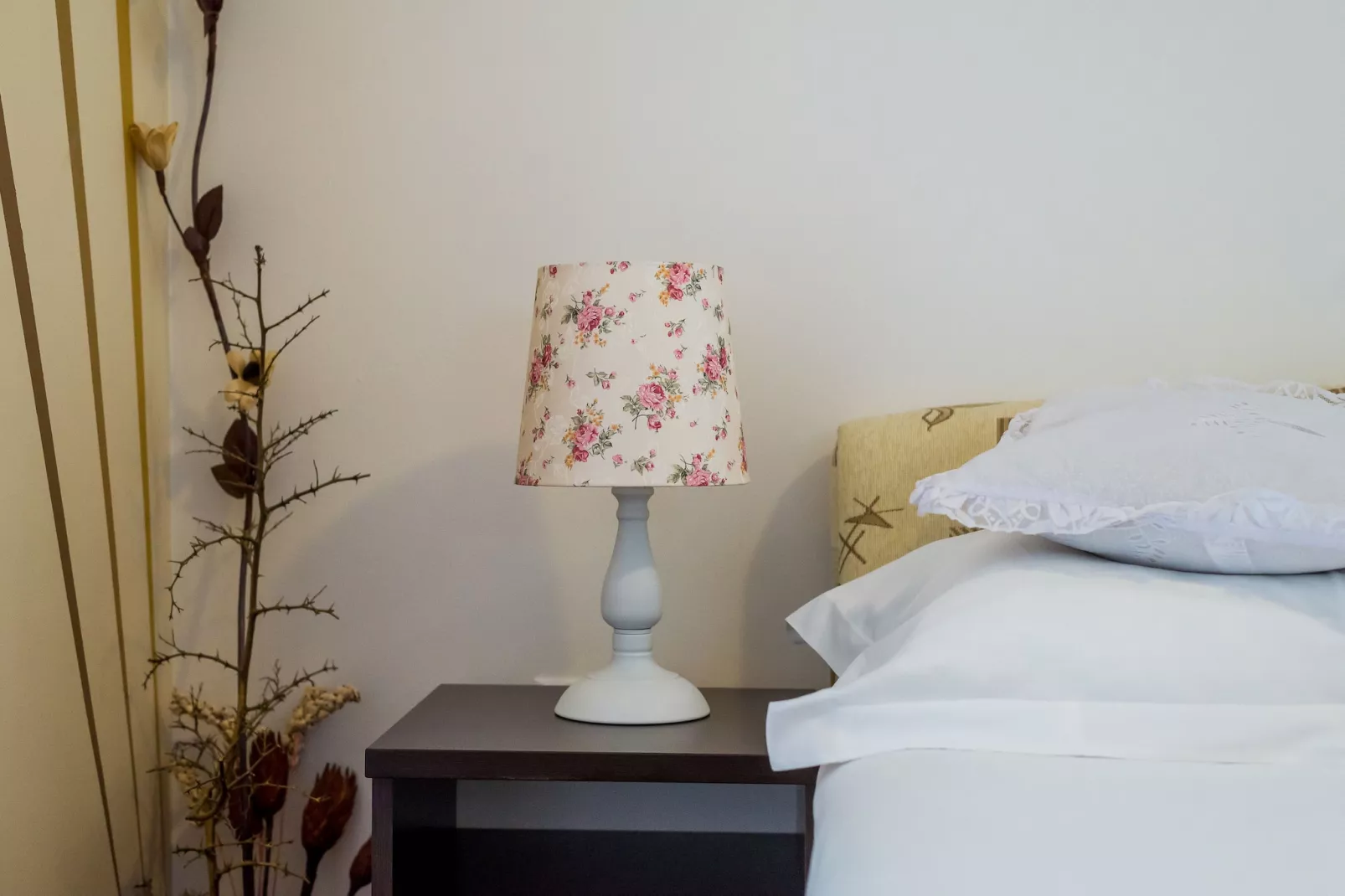 Apartments Aura - Comfort Studio Apartment 2 with shared swimming pool-Bedroom