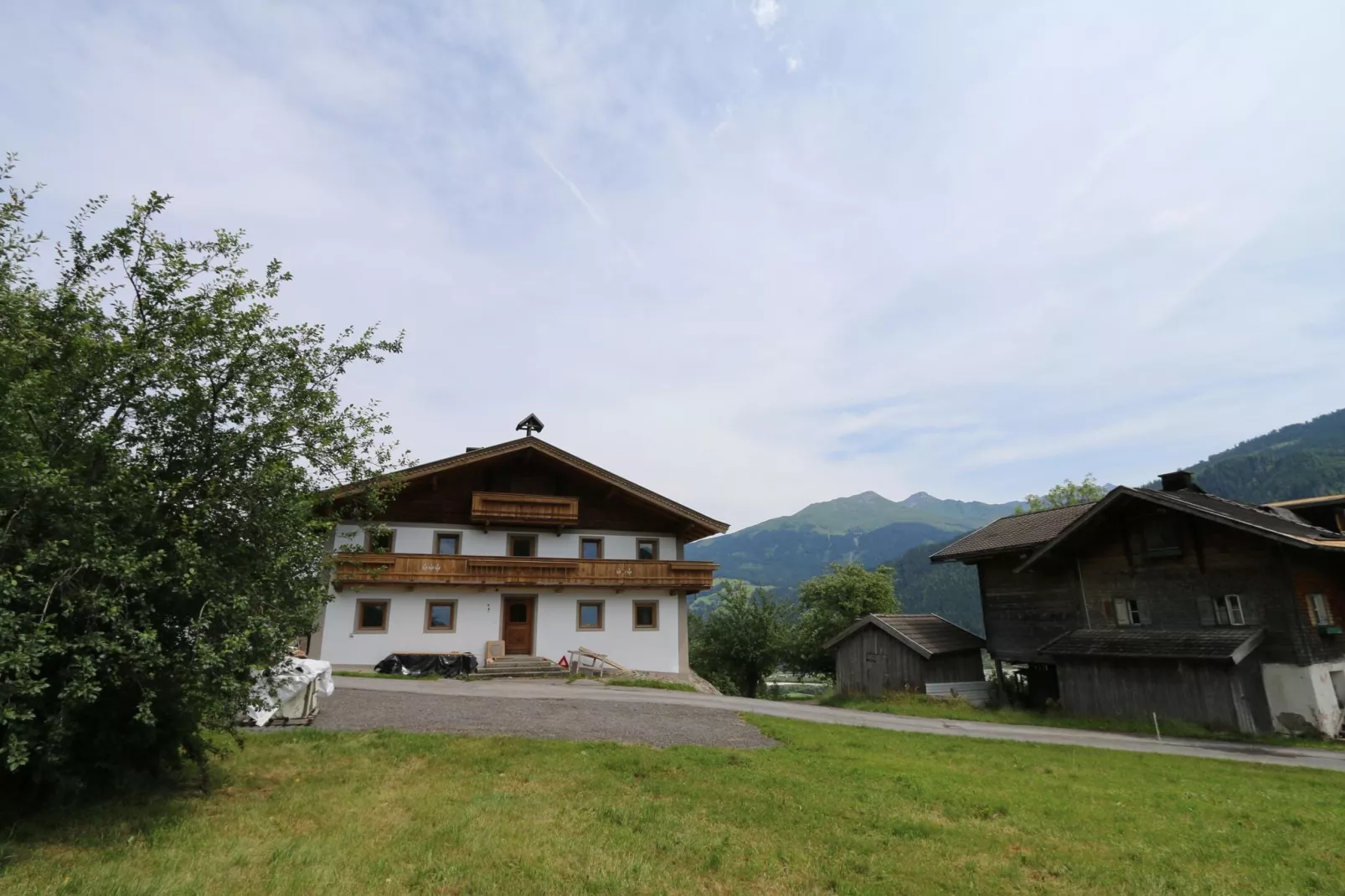 Bauernhaus Stoanerbauer-Exterior summer