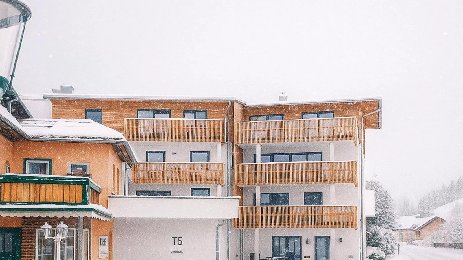 Grimming-Exterior in winter