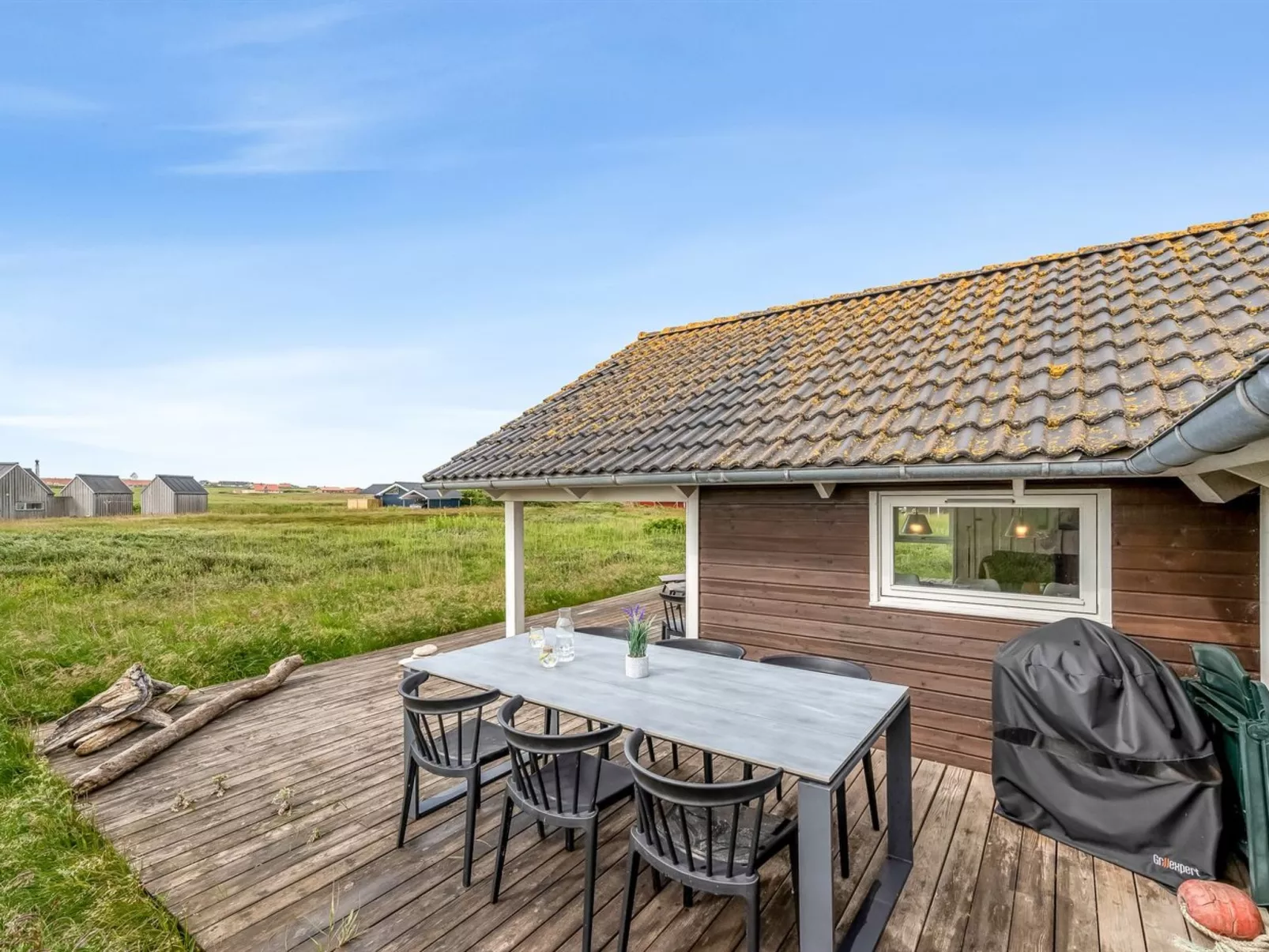 "Märta" - 250m from the sea-Outside