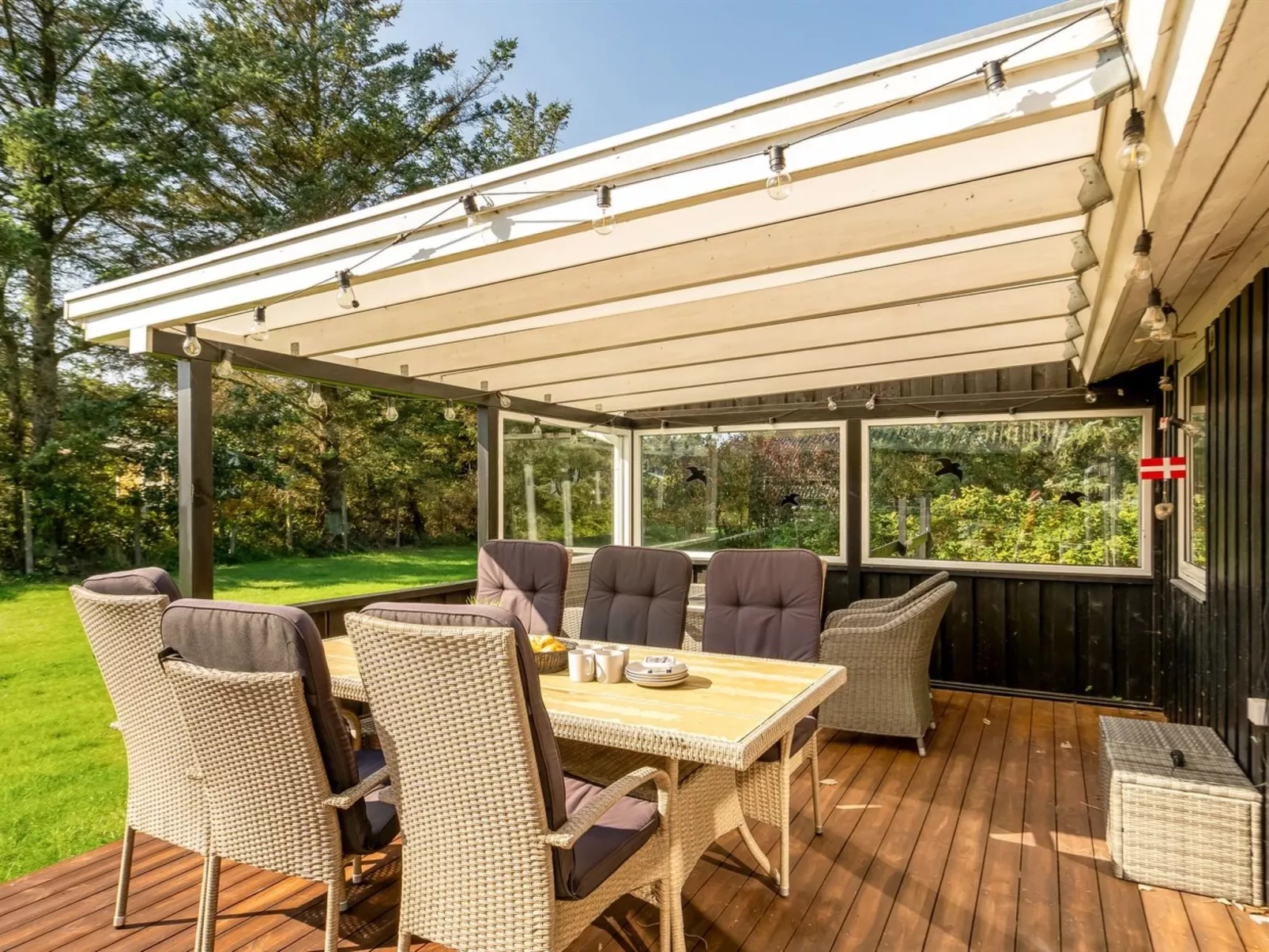 "Rajna" - 500m to the fjord-Draußen