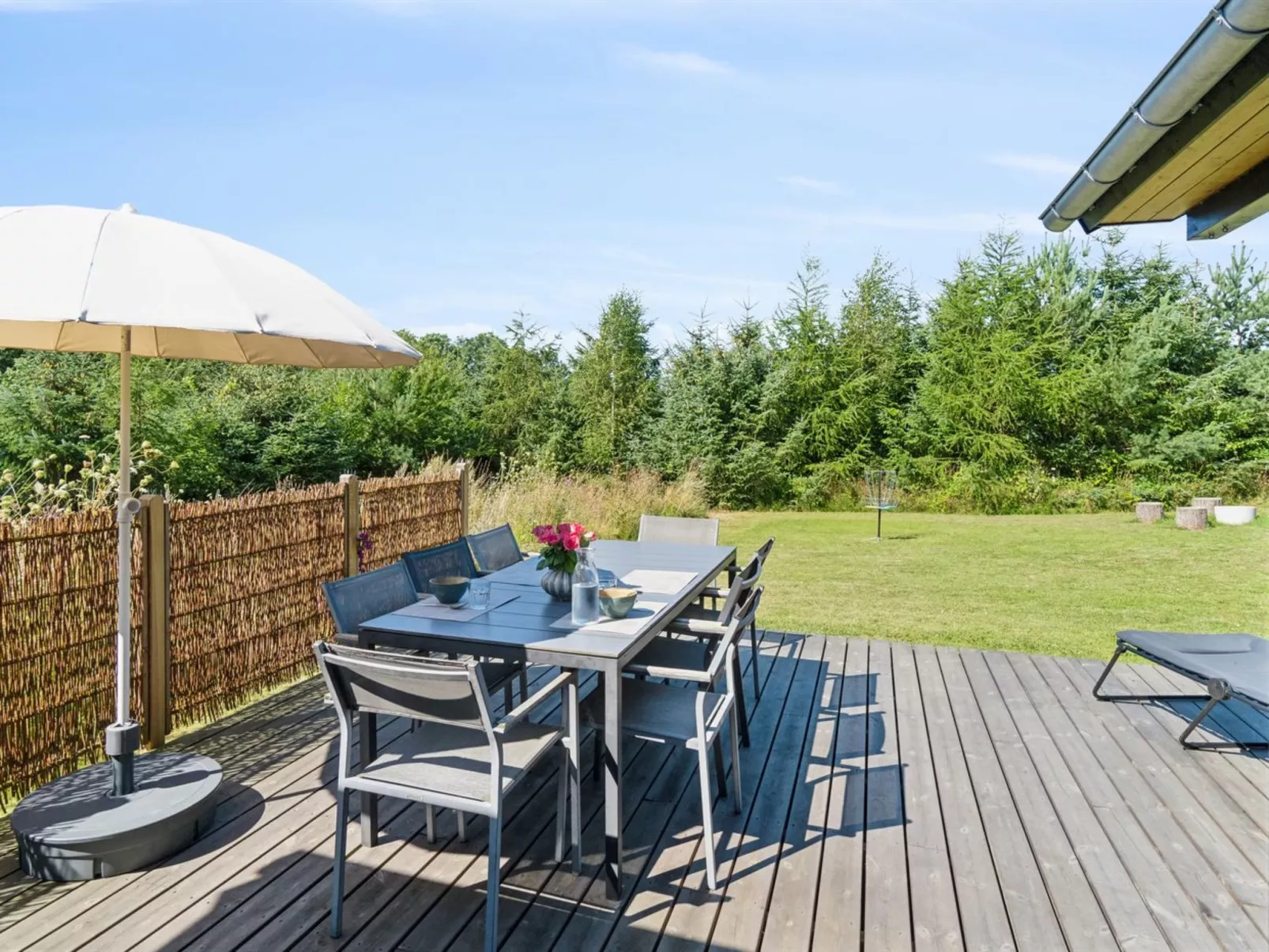 "Kristiarn" - 1.1km from the sea-Outside