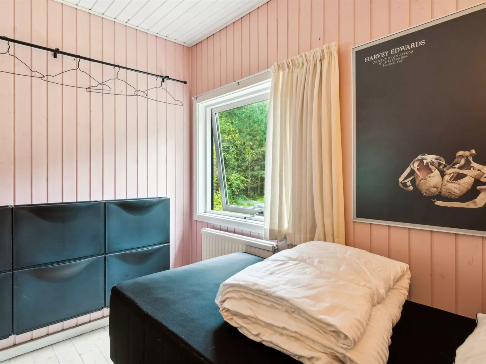 "Eirik" - 700m from the sea-Inside