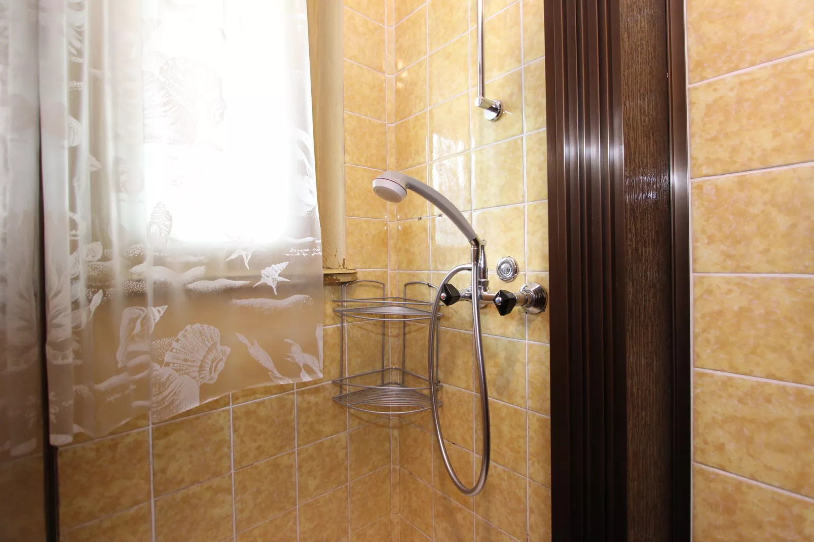 Ferienwohnung Erika-Bathroom