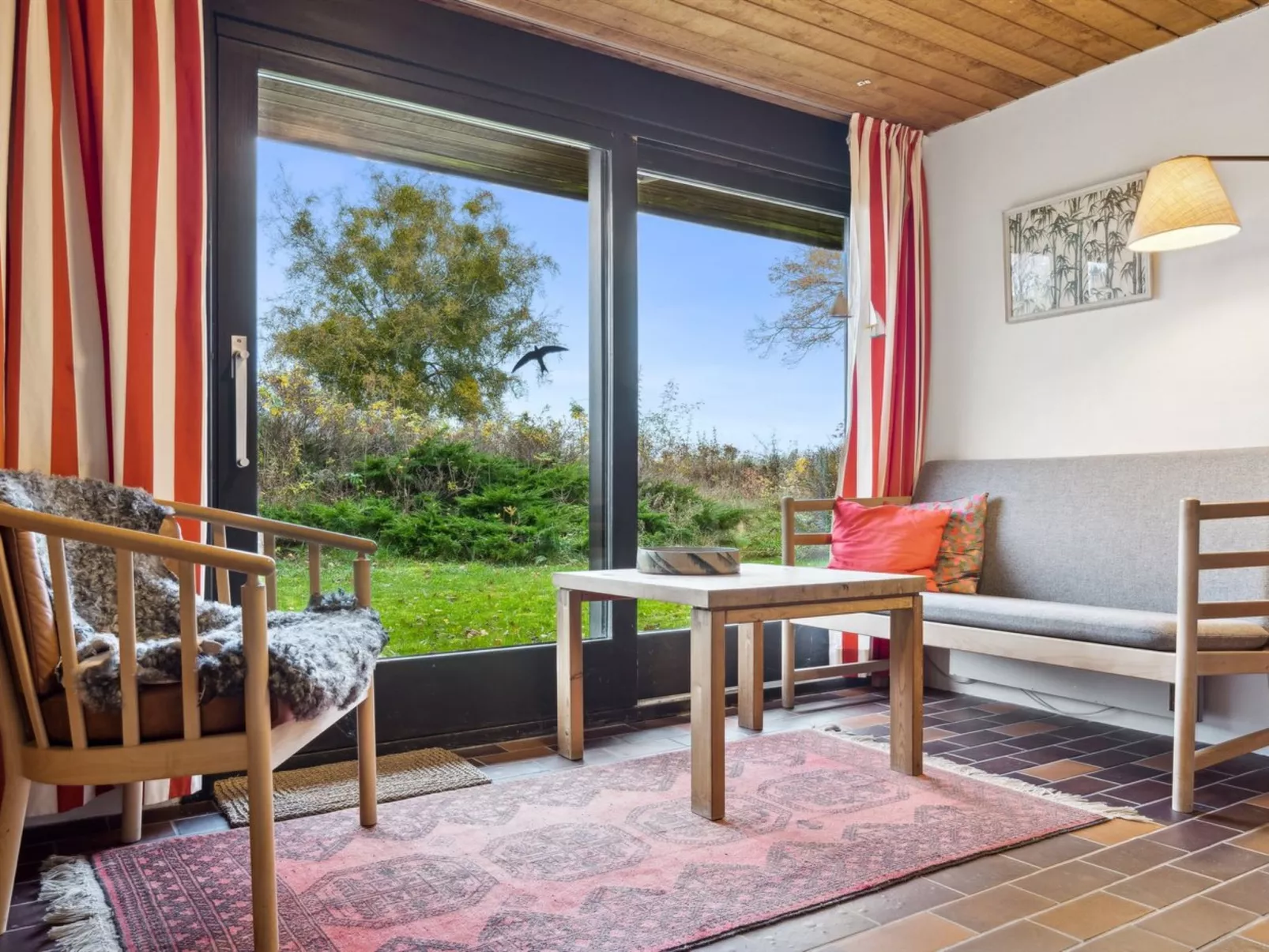 "Adelbert" - 600m to the fjord-Inside