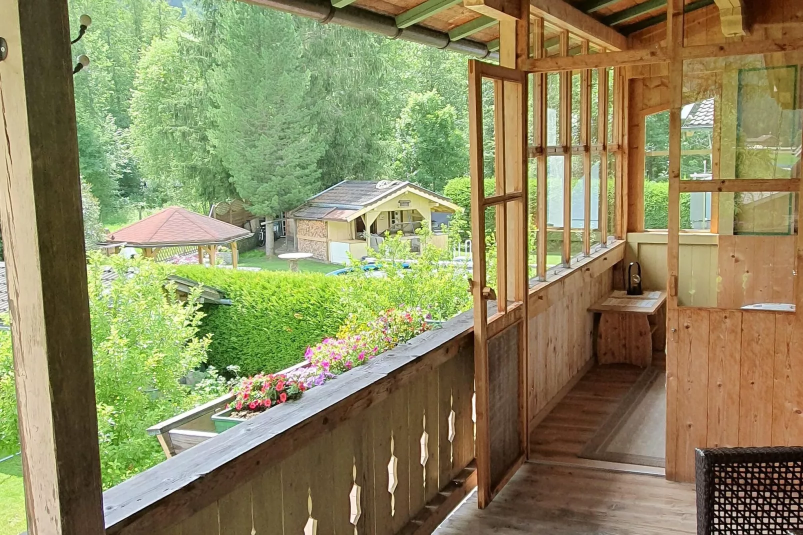 Ferienwohnung Erika-Terrace balcony