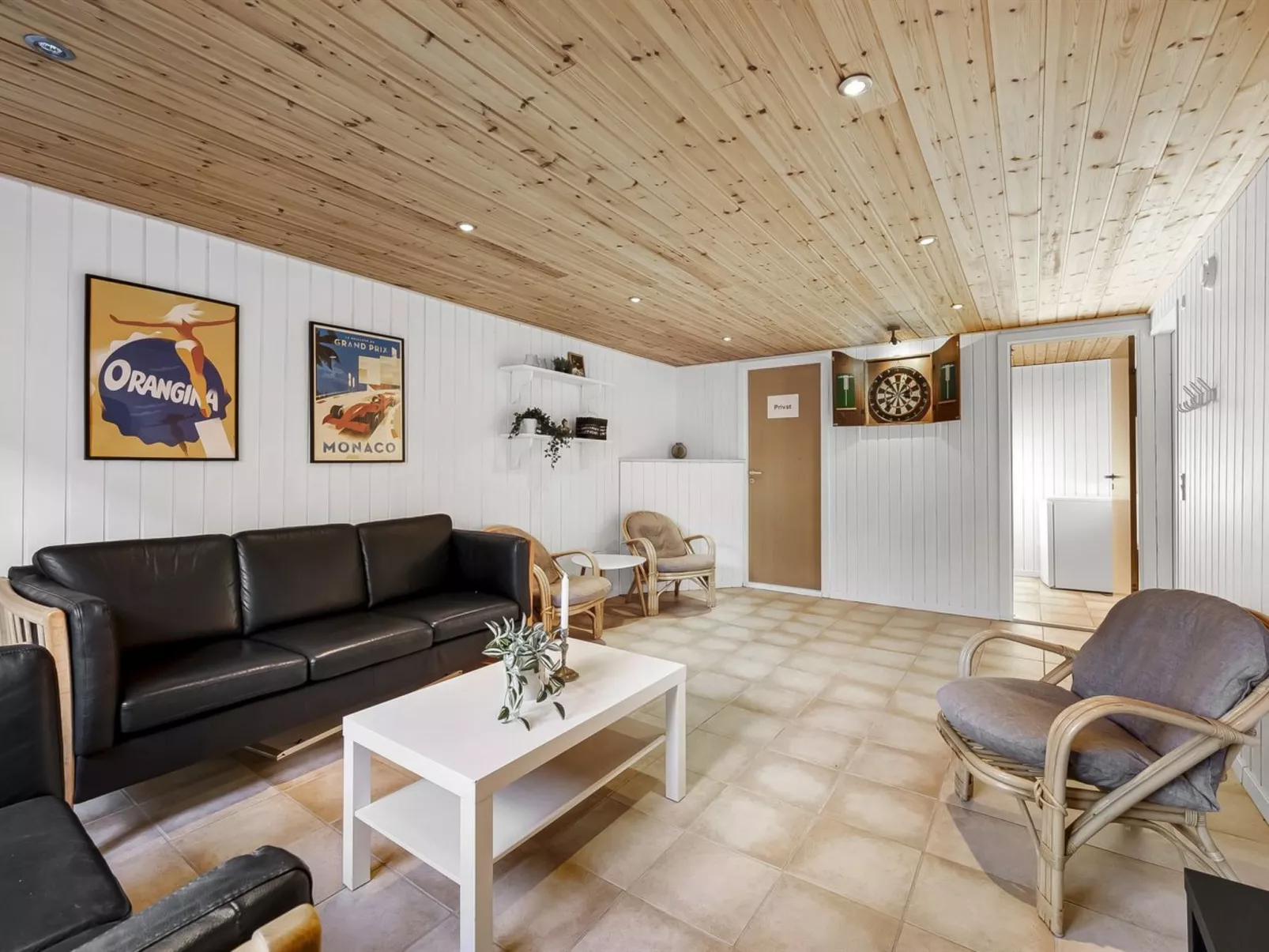 "Sampo" - 150m to the fjord-Drinnen