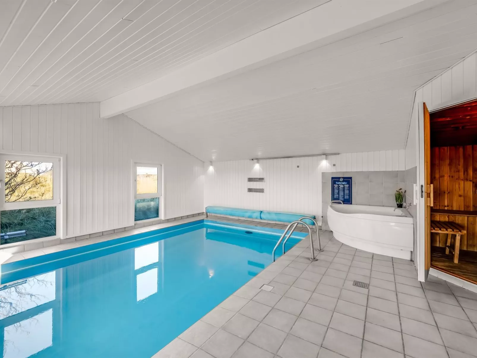 "Jaana" - 10m from the sea-Outside