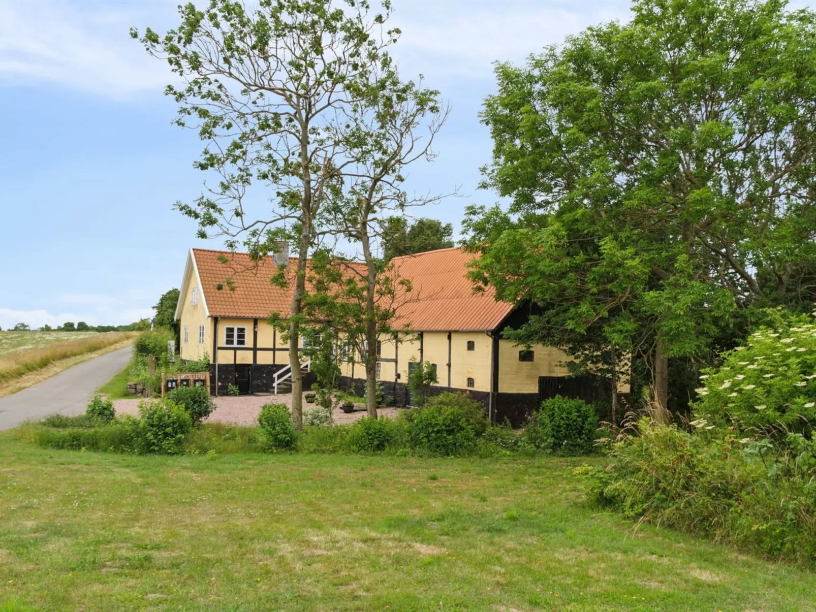 "Ejna" - 400m from the sea-Outside