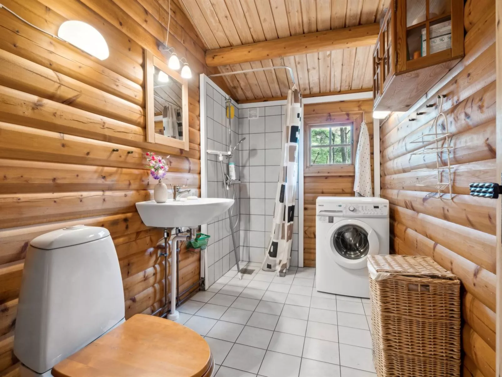 "Sonya" - 350m from the sea-Drinnen