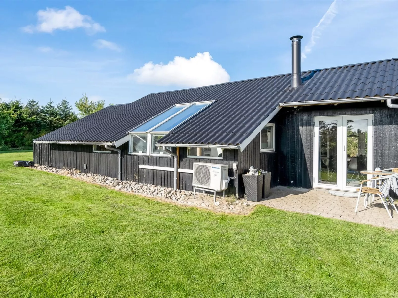 "Wilmer" - 600m from the sea-Outside