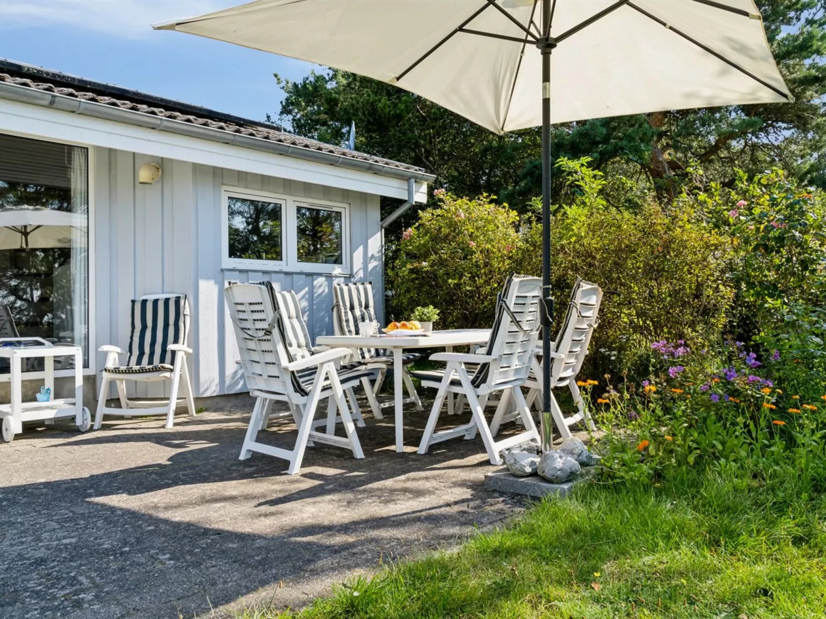 "Joella" - 75m from the sea-Dehors