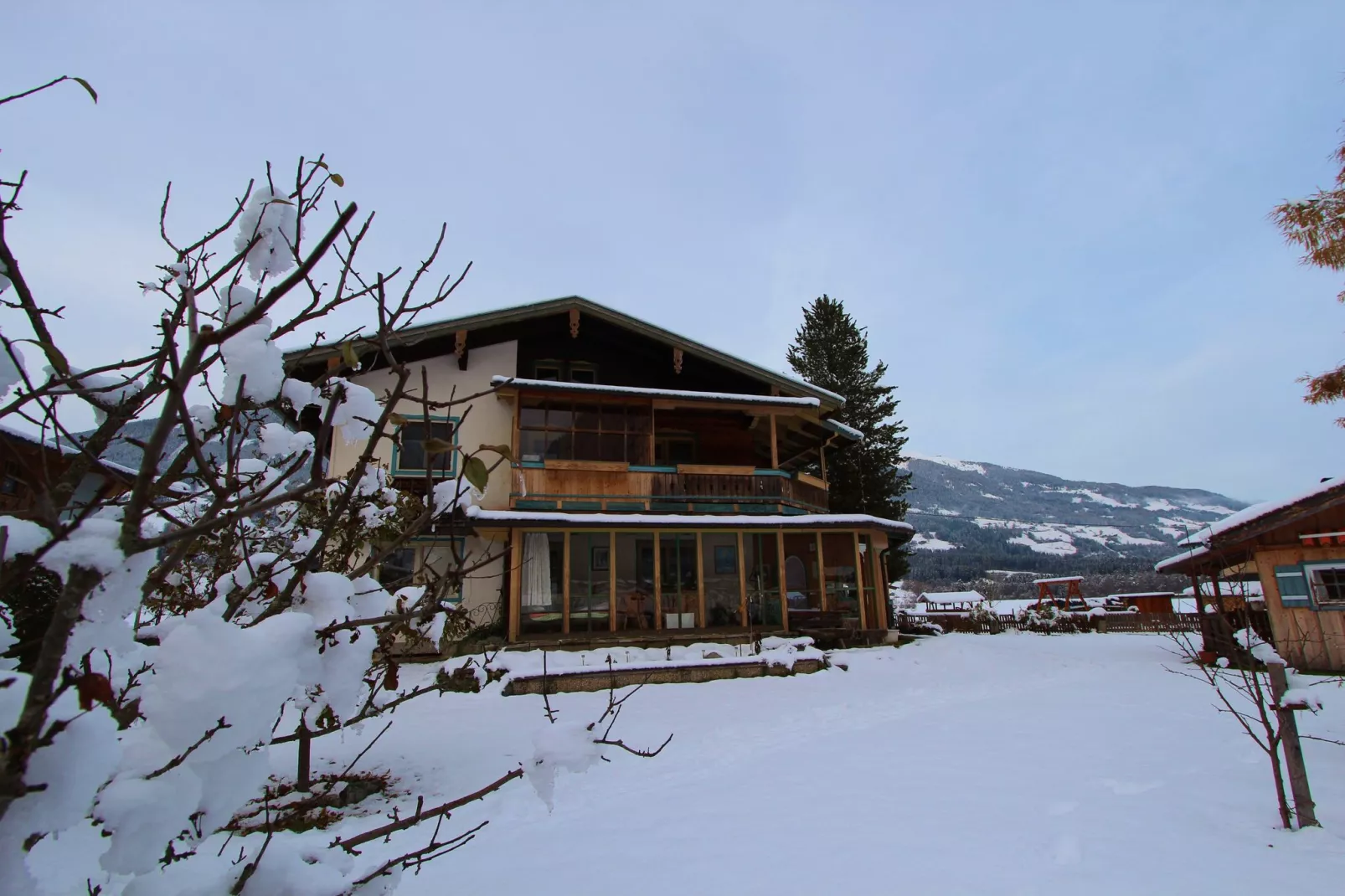 Ferienwohnung Erika-Exterior winter