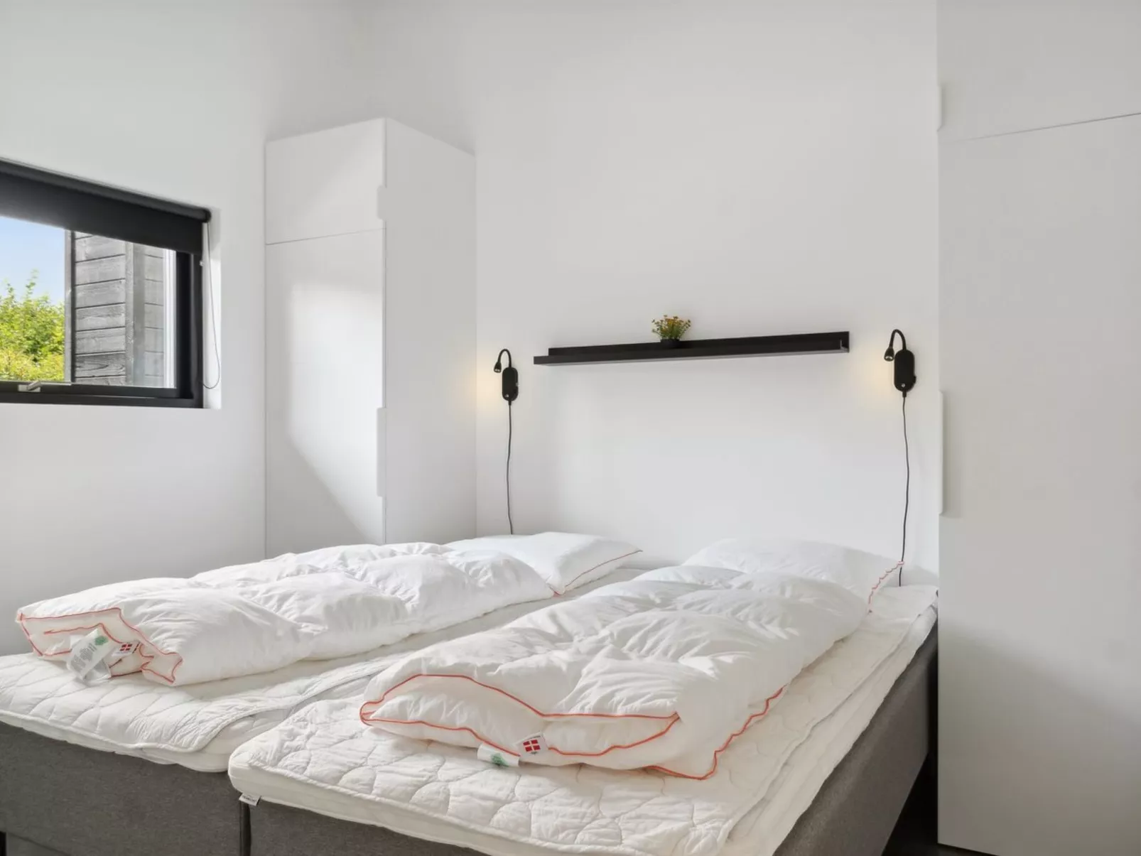 "Thorkjell" - 350m from the sea-Inside