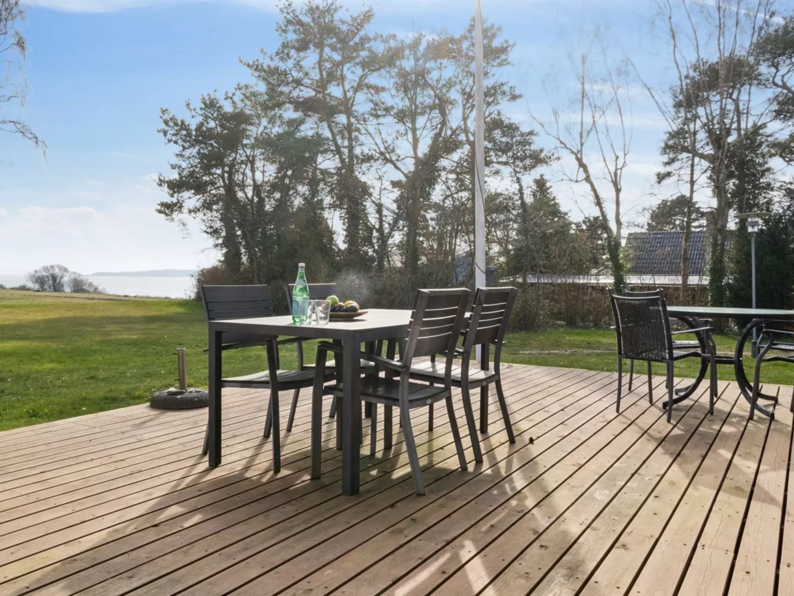 "Salka" - 200m to the fjord-Draußen