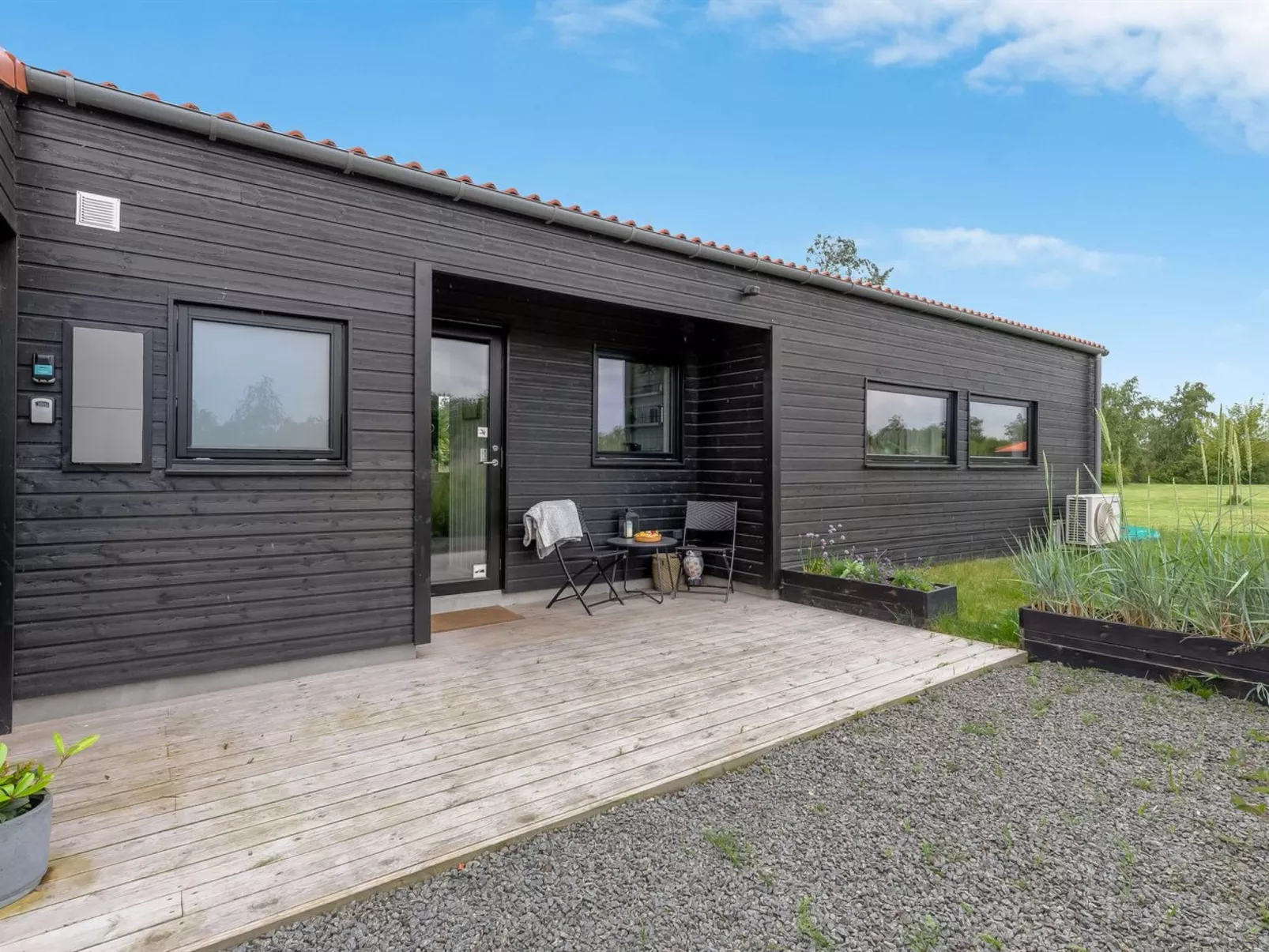 "Dyke" - 1.5km from the sea-Draußen