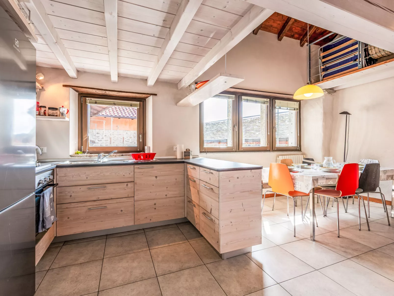 Casa dei Gelsomini-Inside