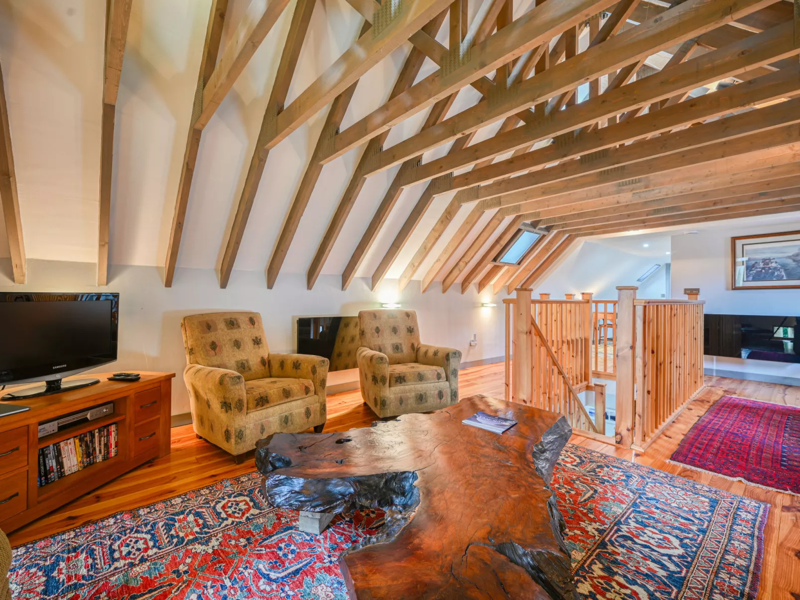 Loch Ness Granary-Dedans