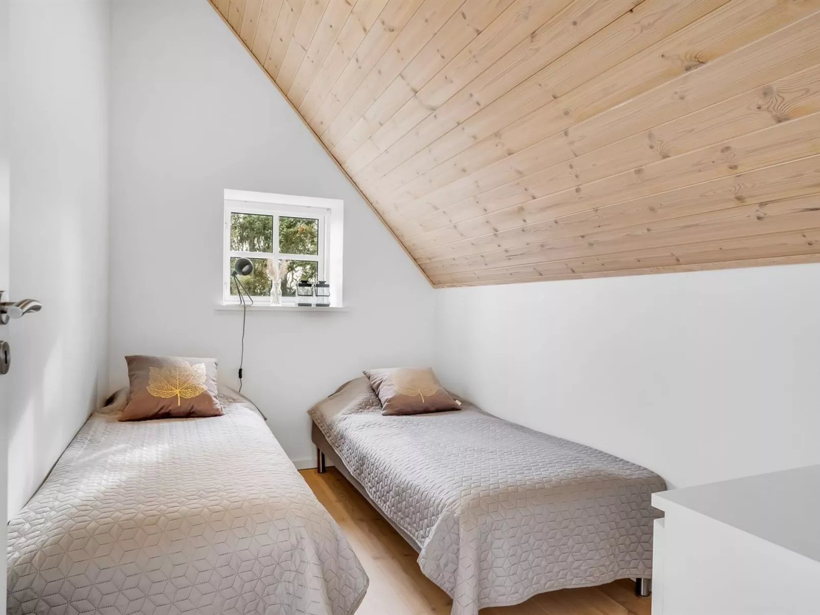 "Etly" - 246m from the sea-Dedans