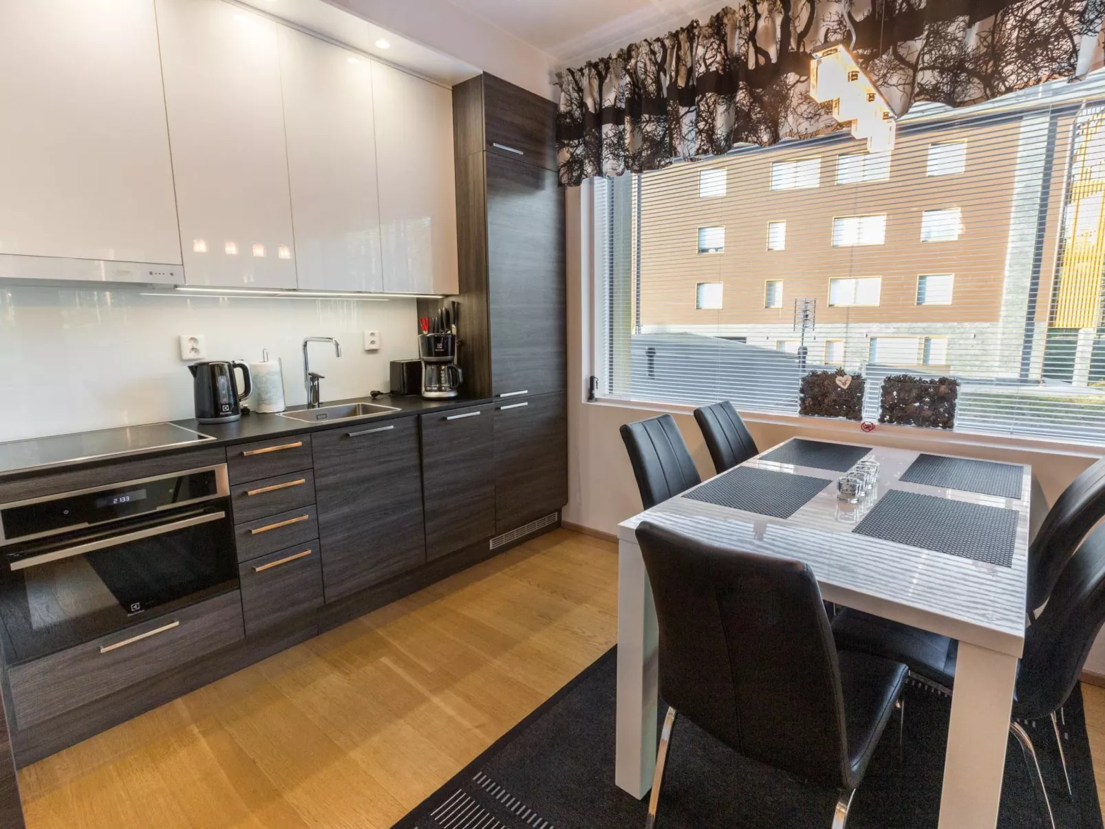 Tunturinlaita b3-Dedans