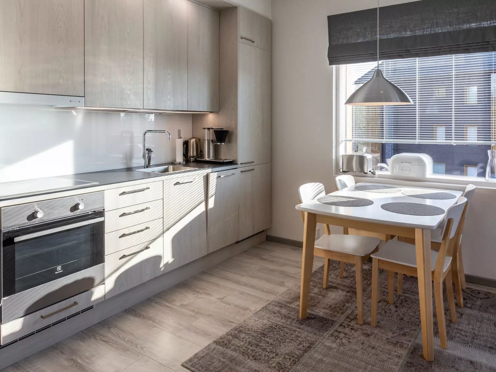 Tunturinlaita c 9-Drinnen