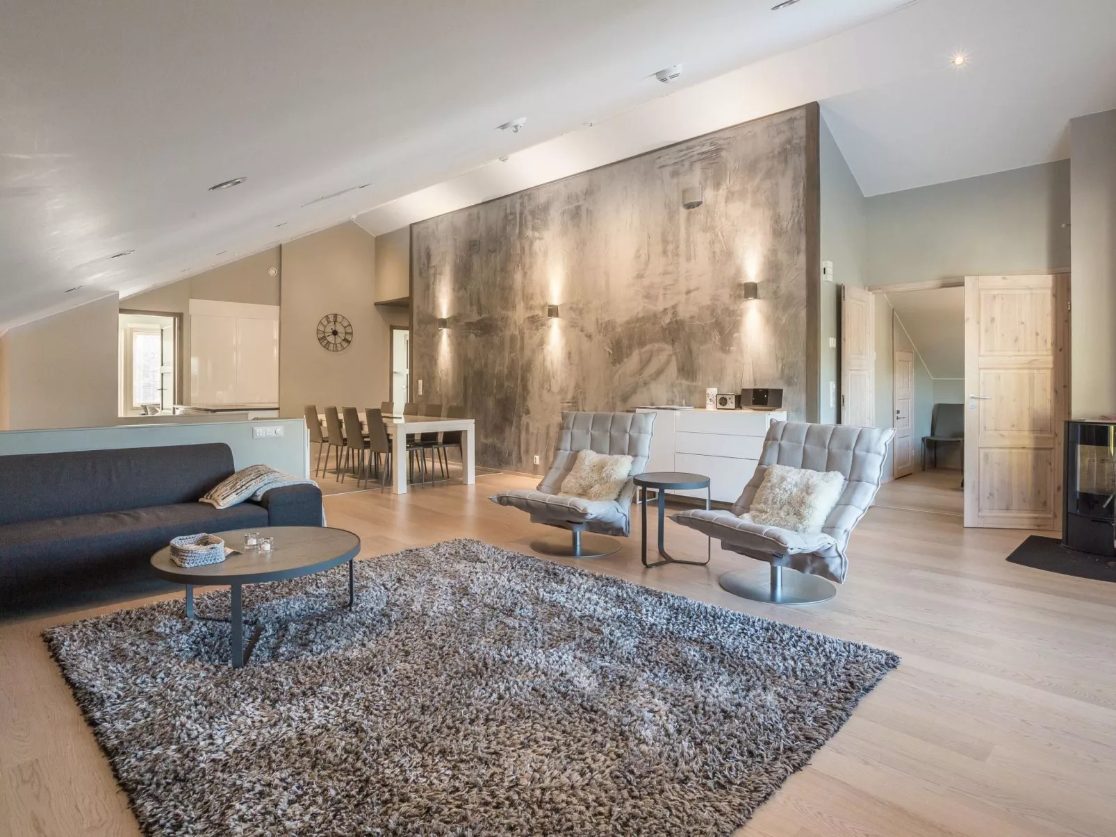 Levin stara c 15-Drinnen