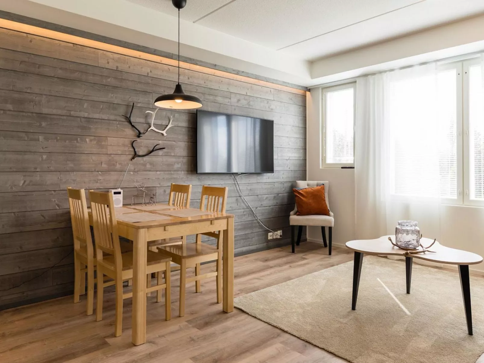 Skisuite 310-Drinnen