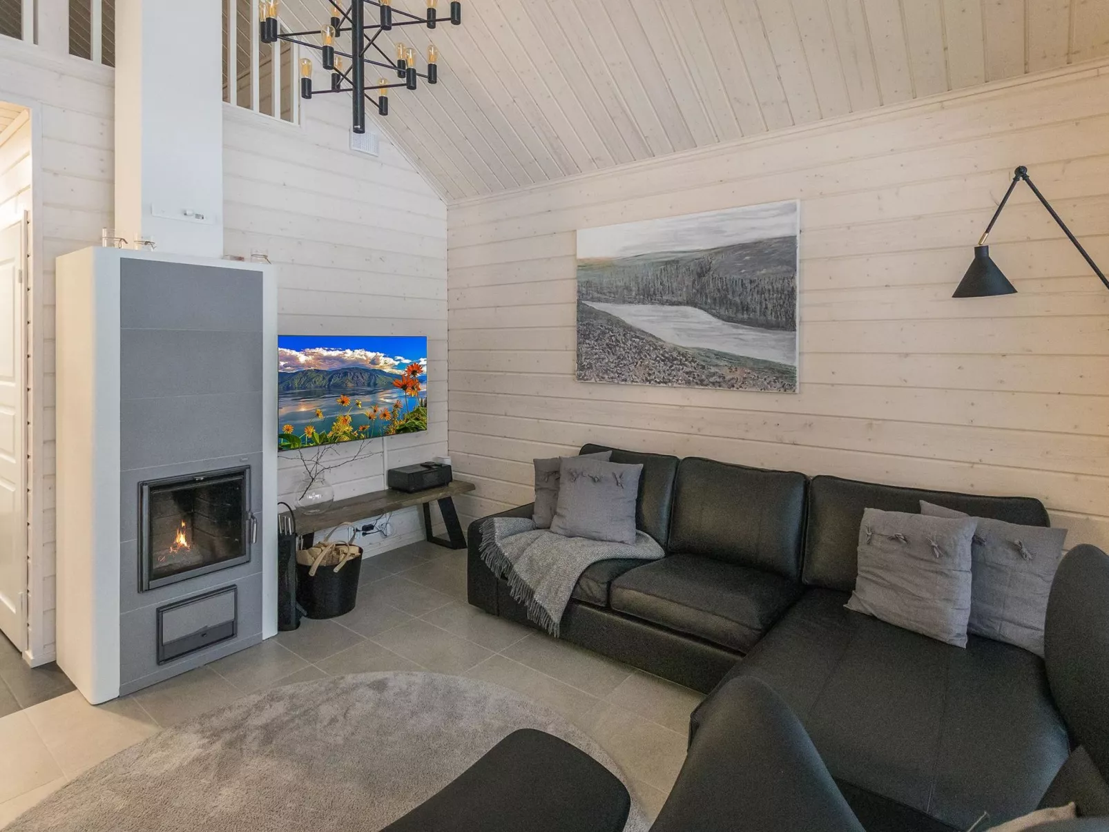 Kuuraparta a-Drinnen