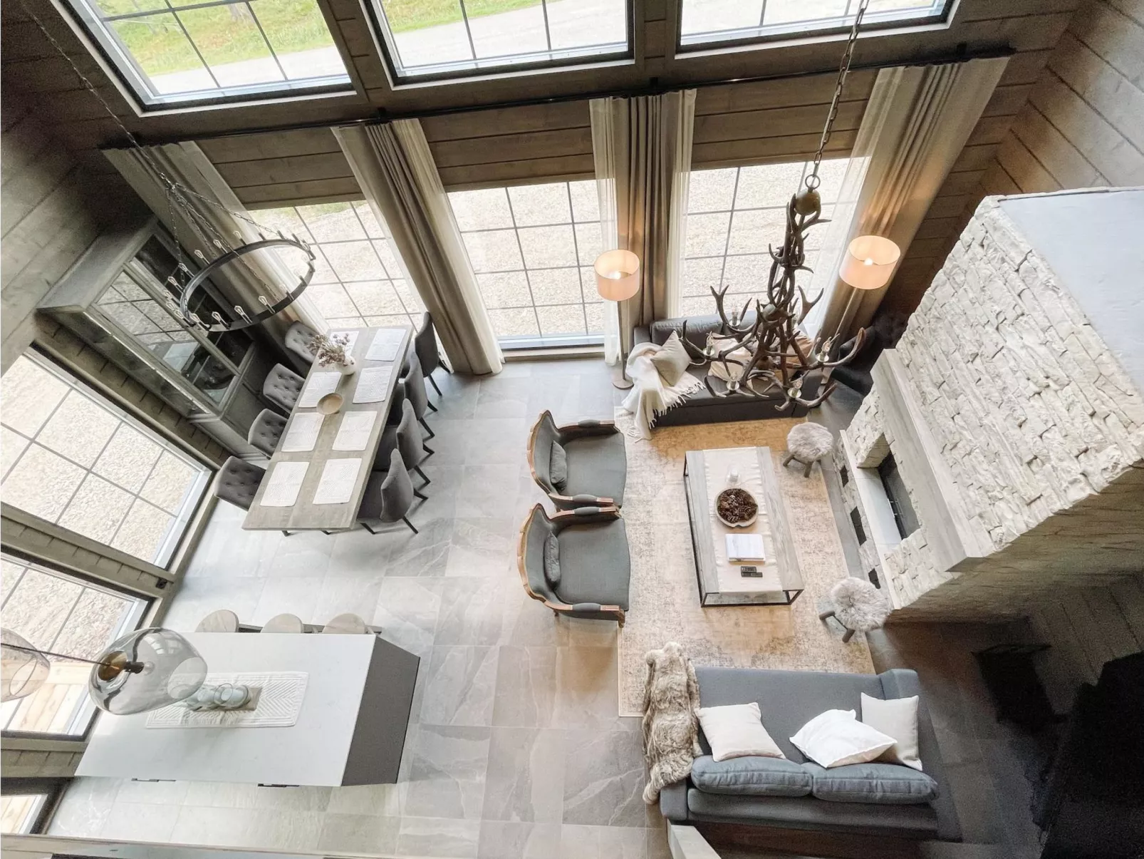 Willa levi west b-Dedans