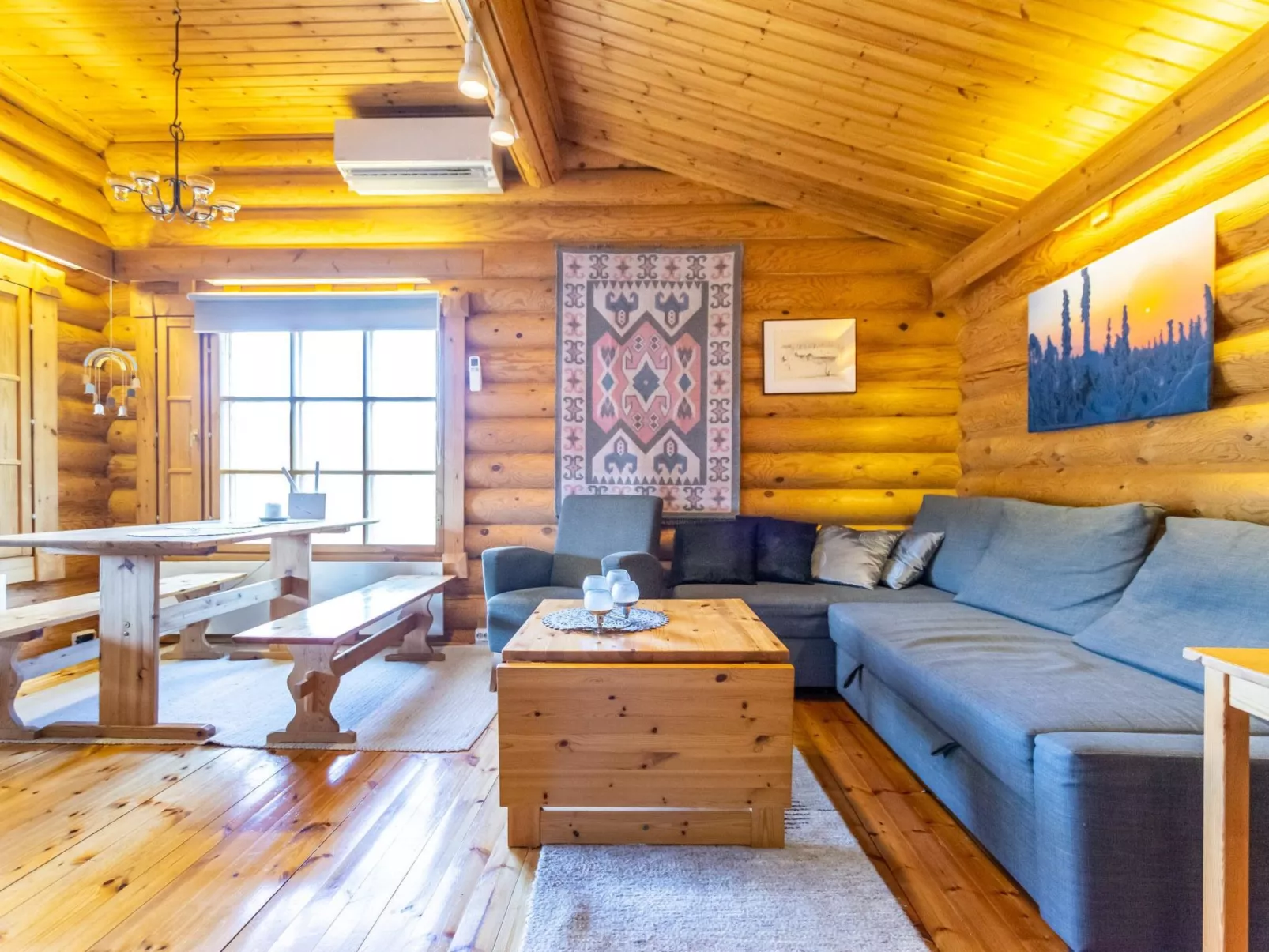 Oton kämppä-Dedans